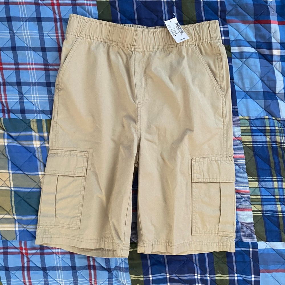 Children’s Place cargo shorts size 14. Brand new. Tags on.